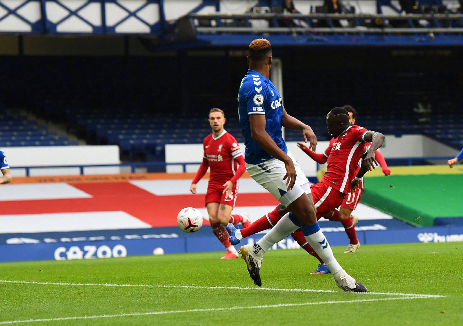 其他队员也 其他队员也